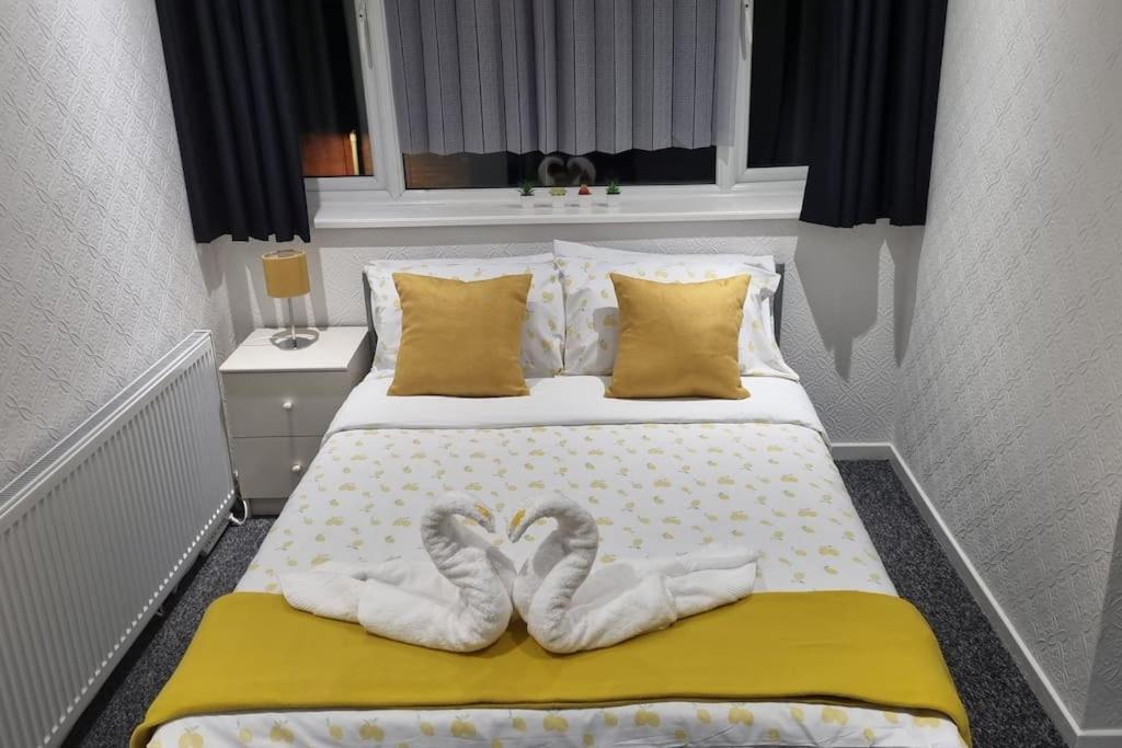 Your Home Away From Home. Leeds  Kültér fotó