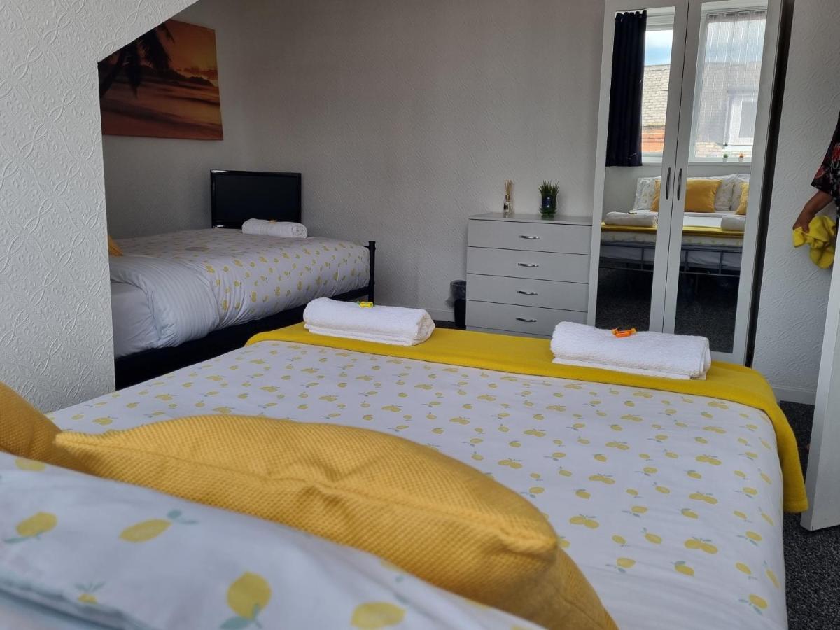 Your Home Away From Home. Leeds  Kültér fotó