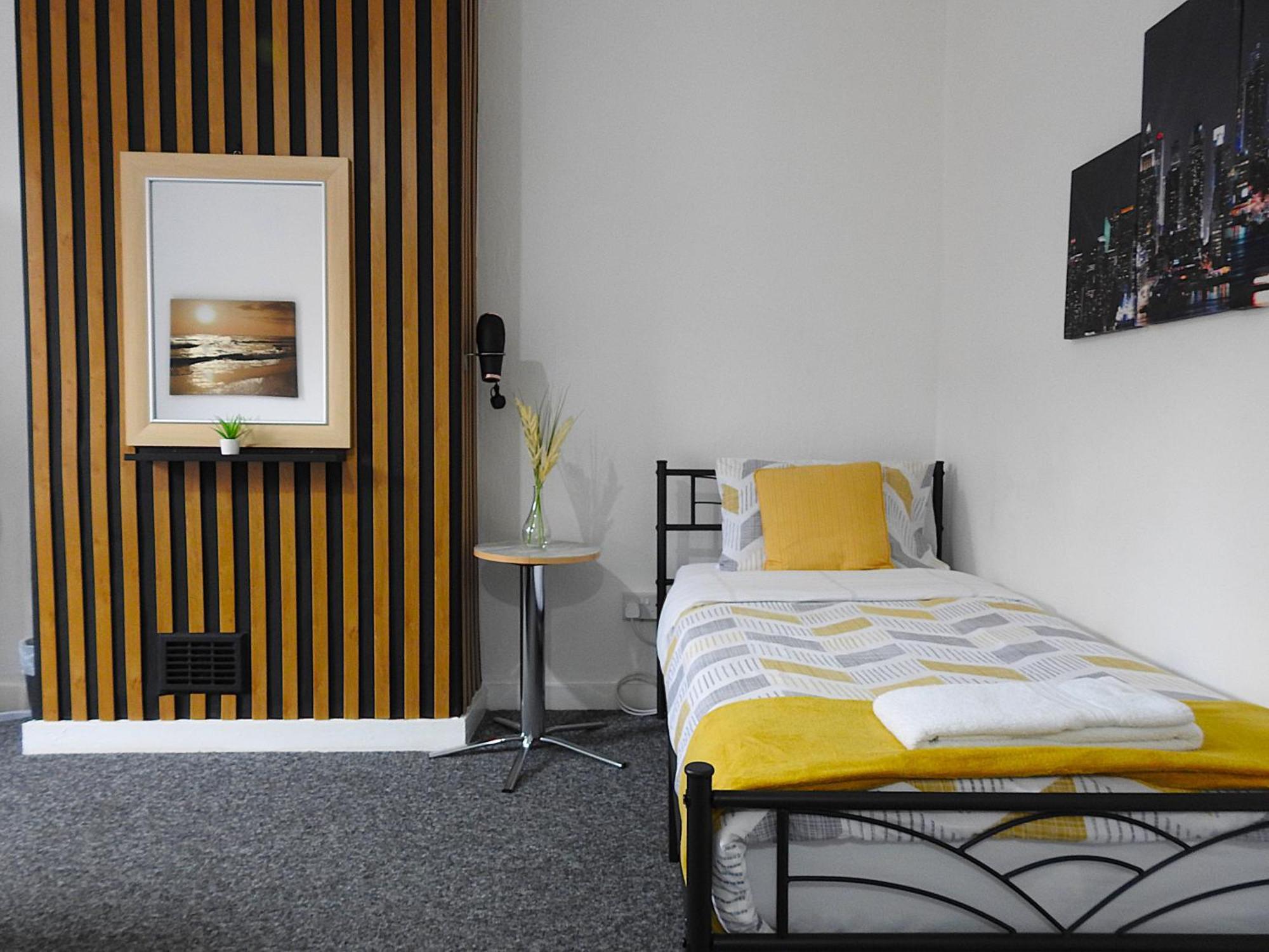 Your Home Away From Home. Leeds  Kültér fotó